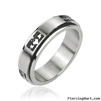 316L Stainless Steel 'Claddagh' Crowned Holding Heart Center Spinner Ring