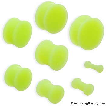 Pair Of Flexible Glow In The Dark Silicone Double Flared Plugs